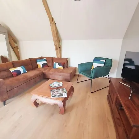 Le Logis Des Vallees, 6/7 Pers Avec Piscine Et Sauna