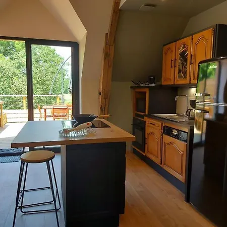 Le Logis Des Vallees, 6/7 Pers Avec Piscine Et Sauna Holiday home *