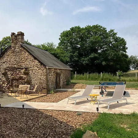 Le Logis Des Vallees, 6/7 Pers Avec Piscine Et Sauna Ambrieres Les Vallees