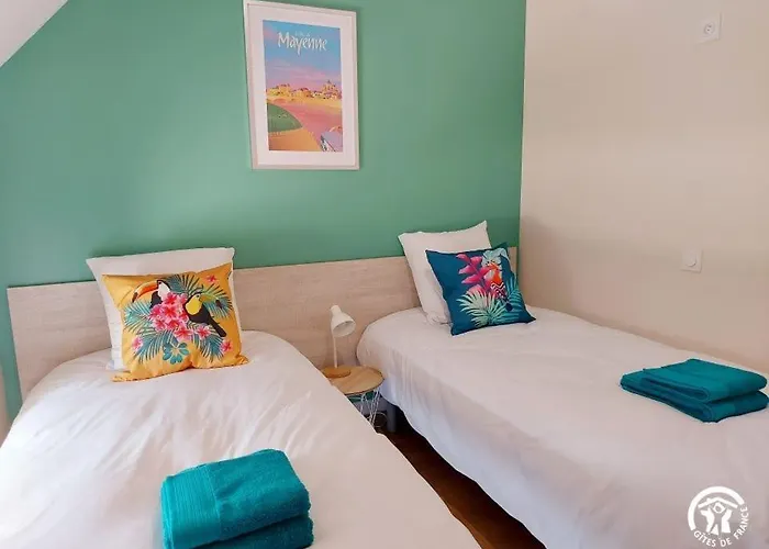 Le Logis Des Vallees, 6/7 Pers Avec Piscine Et Sauna Prázdninový dům *