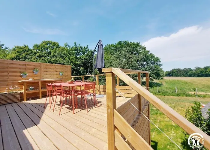 Le Logis Des Vallees, 6/7 Pers Avec Piscine Et Sauna Ambrieres Les Vallees