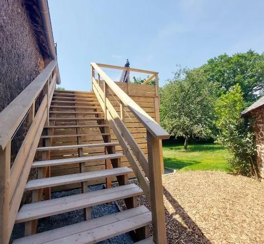 Le Logis Des Vallees, 6/7 Pers Avec Piscine Et Sauna Prázdninový dům *